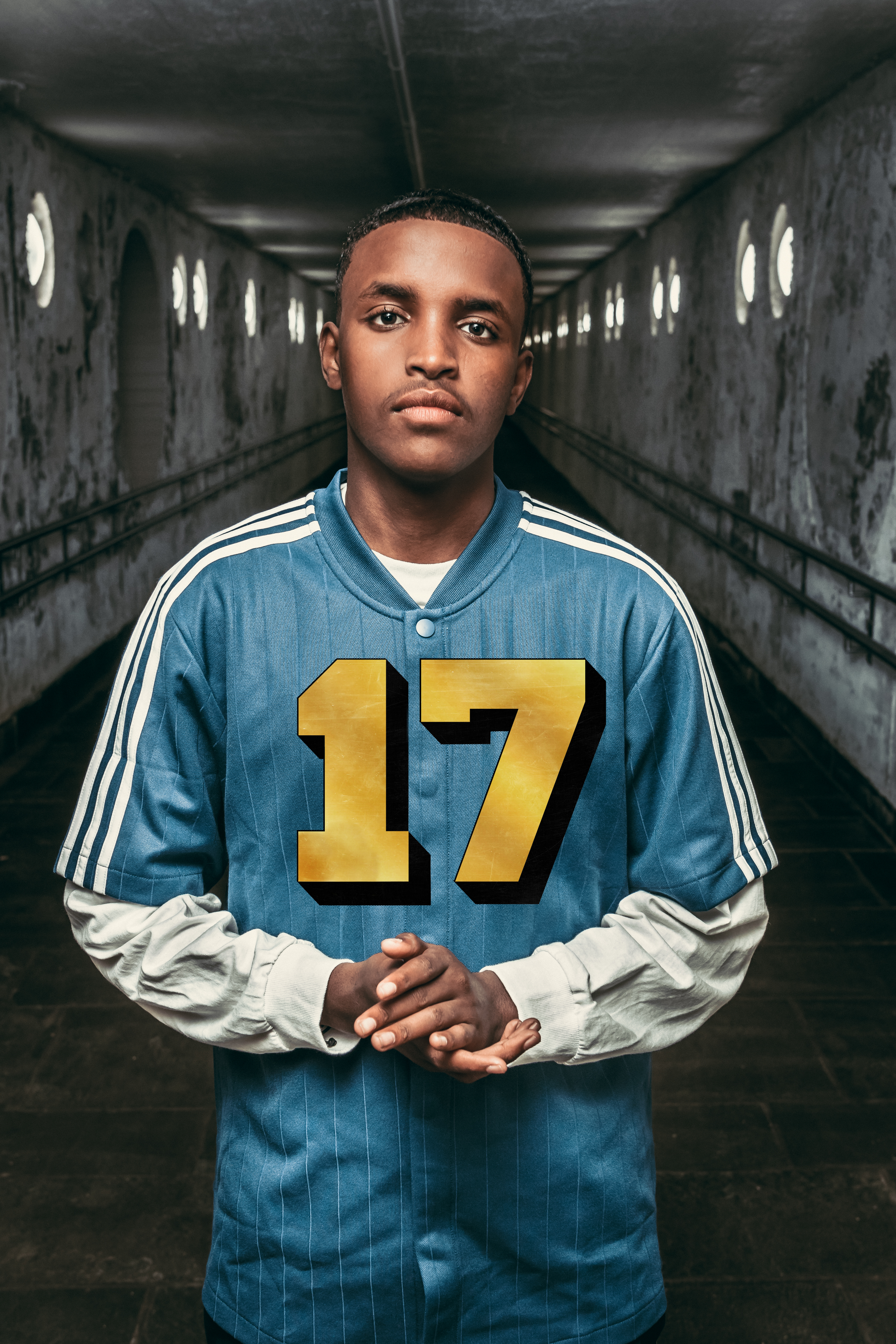 17 (2018)